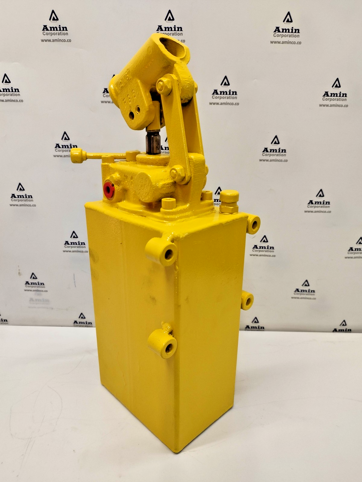 By Controls Inc 721XV2108 Double Acting SW cooling system for Thruster 120bar