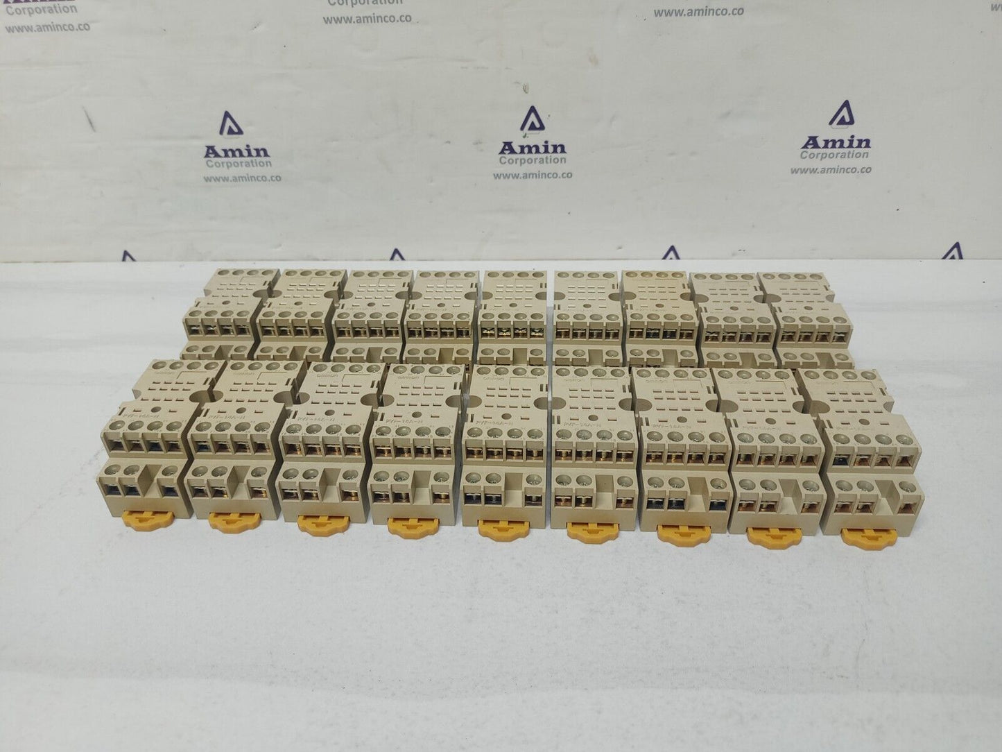 Omron PYF-14A-N Relay Socket 5A 250VAC (lot of 19pcs) - NEW