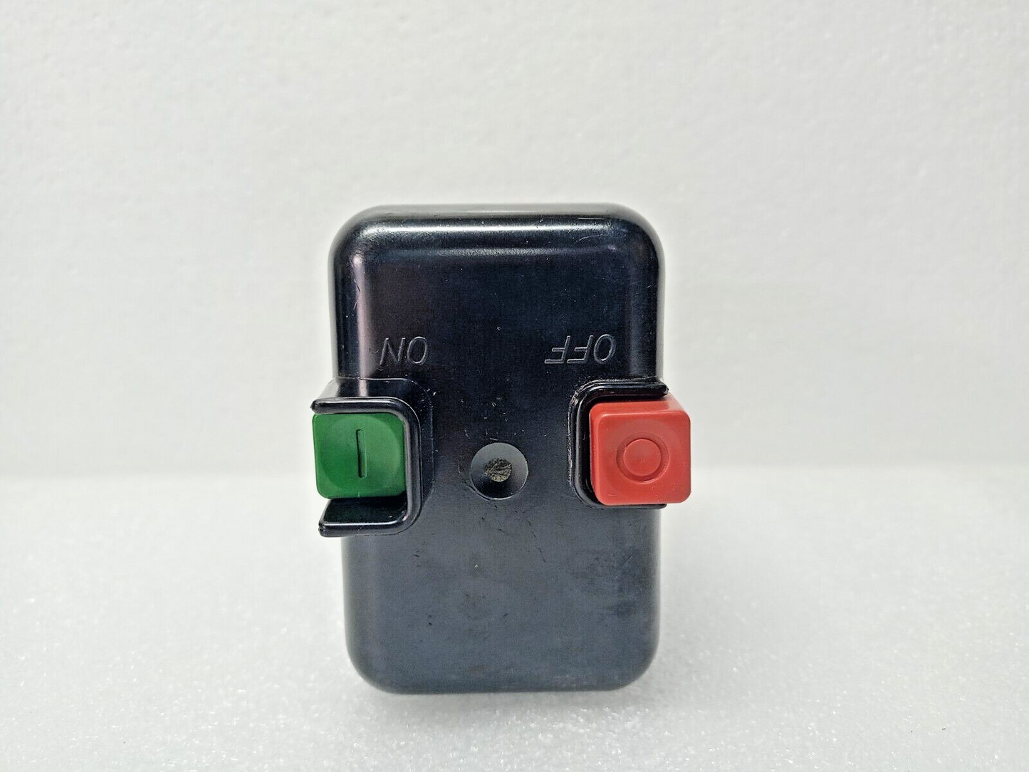 Condor MDR 5/11 Pressure Switch 9-11 bar - NEW