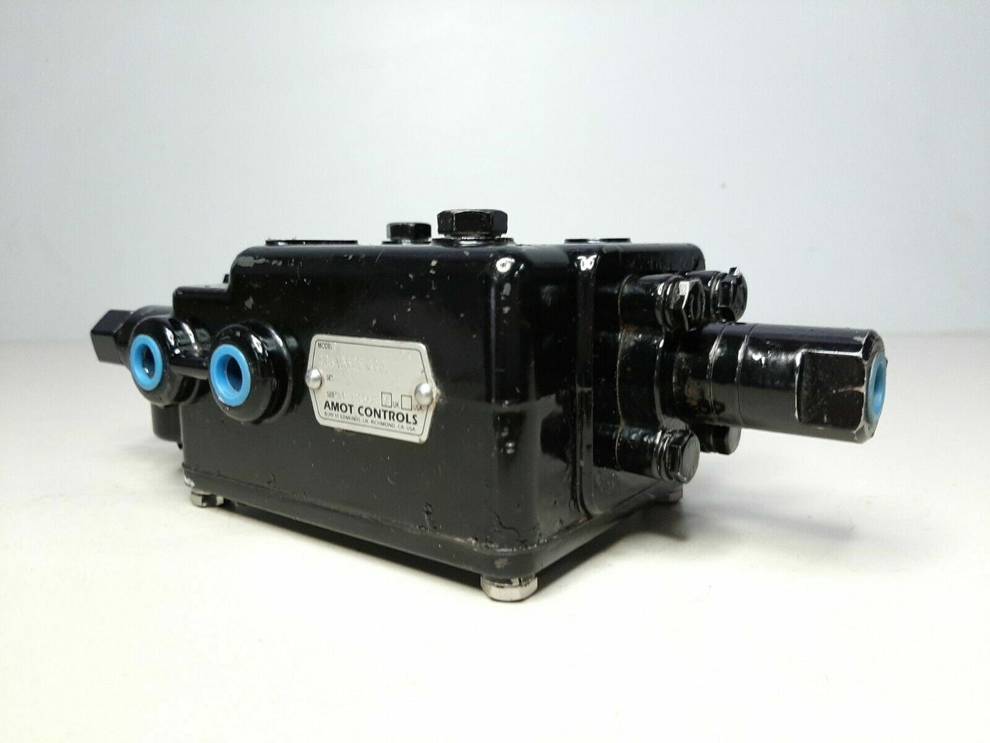 Amot Control 4064B62F-AAA Differential sensing pressure valve - NEW