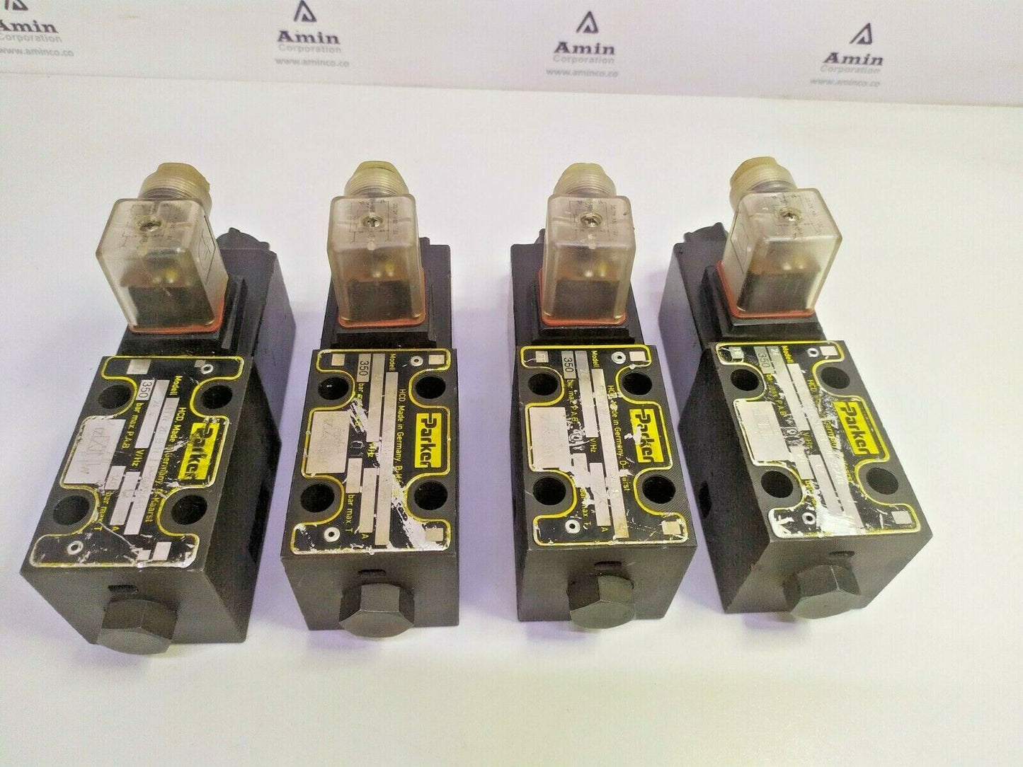 Parker D1VW20BNJP70 X5448 Solenoid Directional control valve