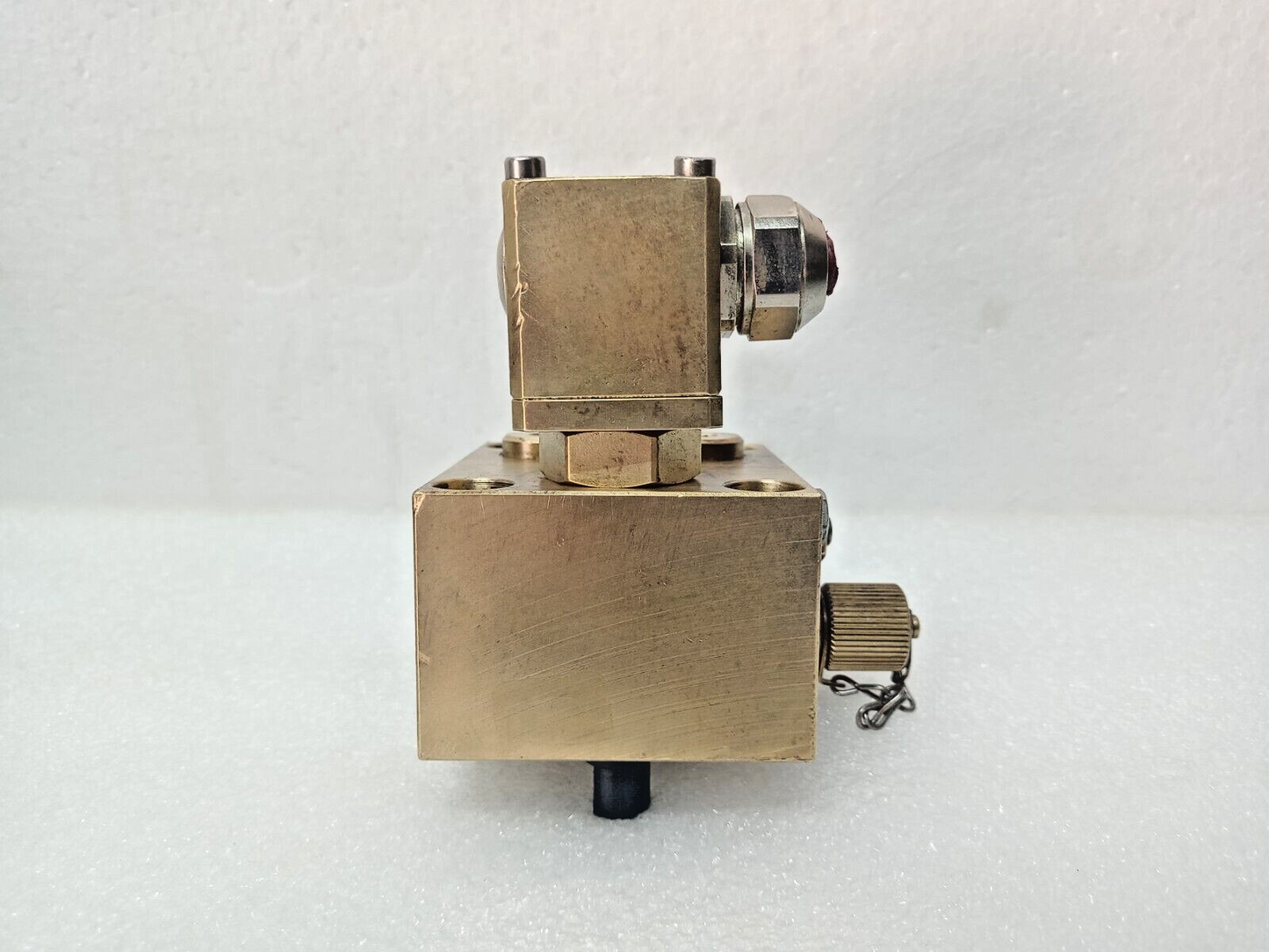 Damcos CB1-S-H-E Control block P/N: 160G2288 with DPI 160B4171 - NEW