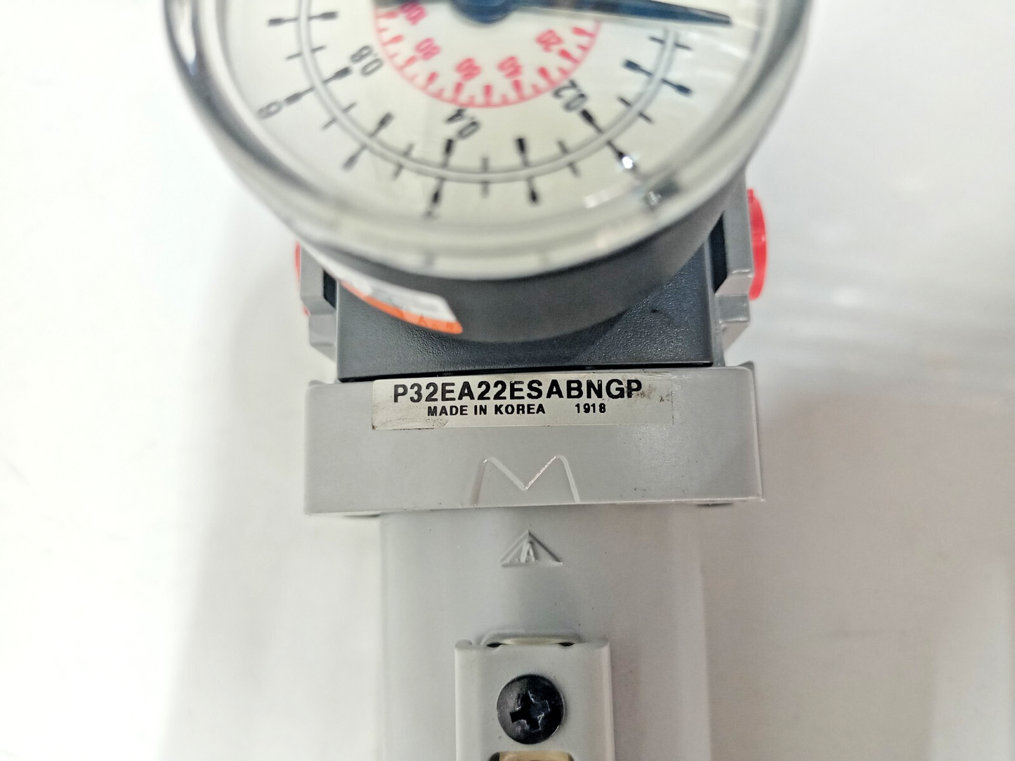 Parker P32 EA22ESABNGP Filter/Regulator 1/4'' - NEW