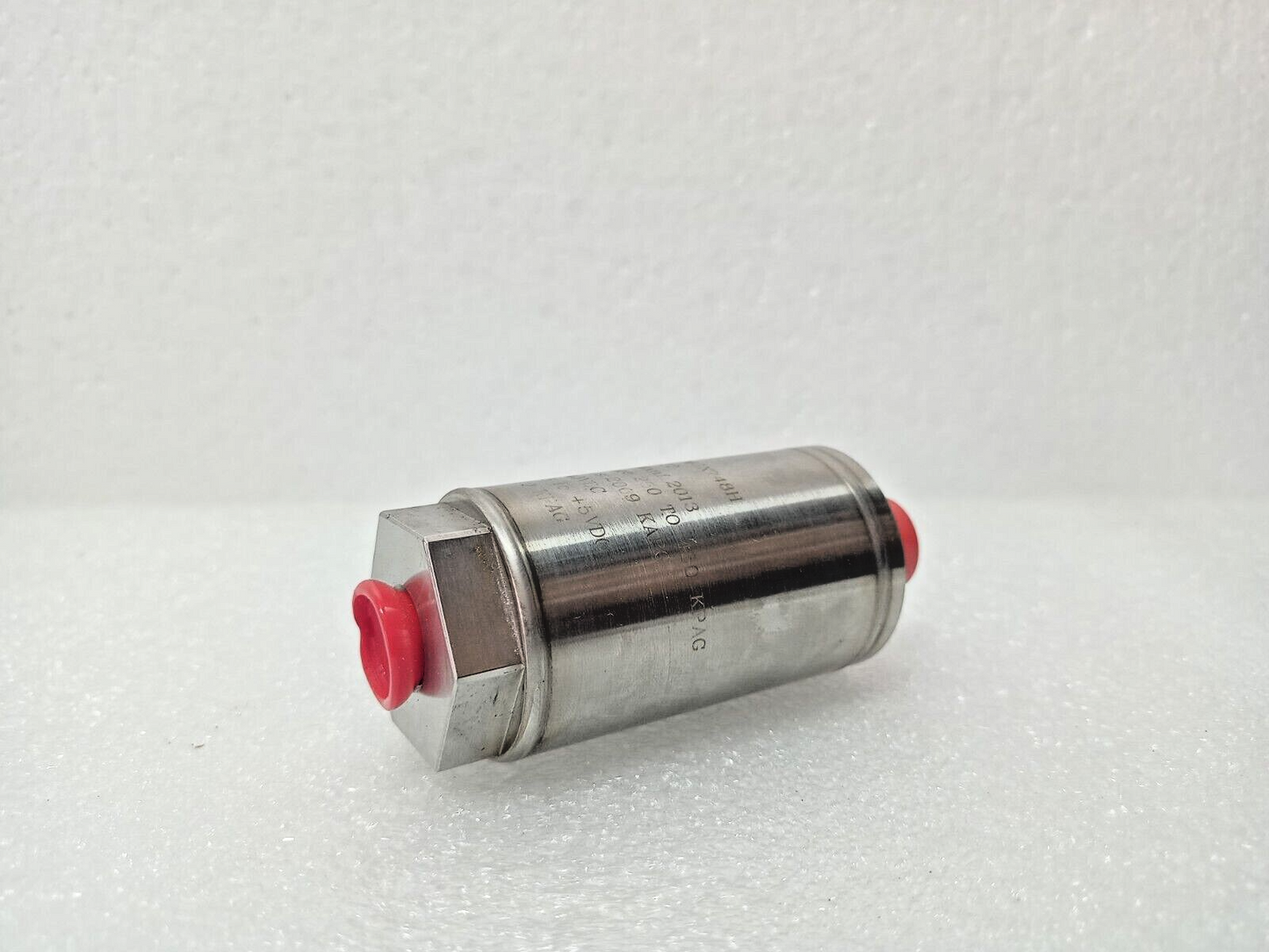 Viatran 245X748H Model 245 high range Pressure Transmitter 250-450kpag -NEW