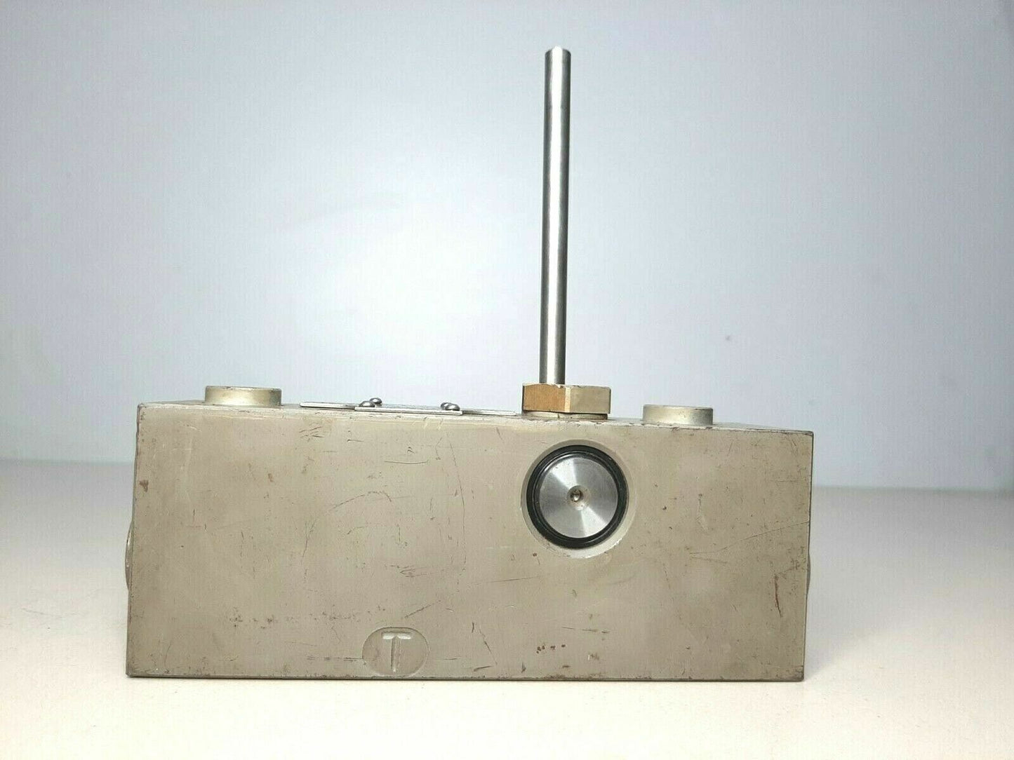 Hydranor 1STB44110J7D Directional control valve capacity: 350 bar