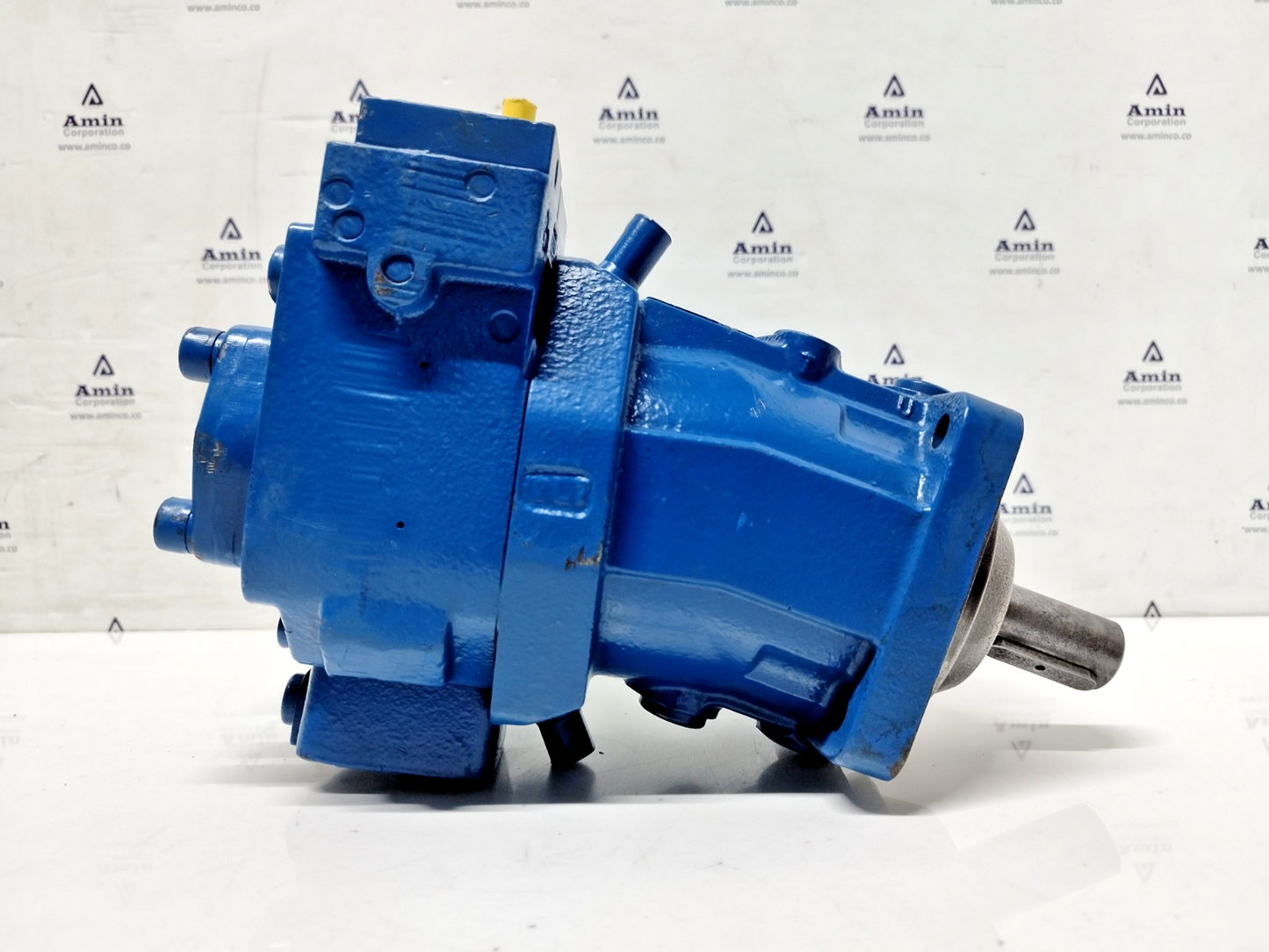 Rexroth A7VO28DR/63L-NPB01 MNR:2011918 Hydraulic Axial piston variable pump -NEW