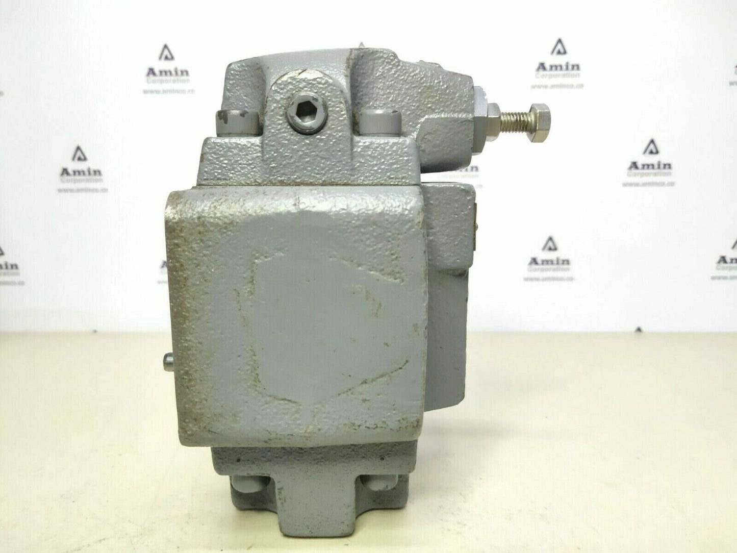 Tokyo Keiki XCG-06-F-20-JA-S34-J Pressure reducing valve - NEW