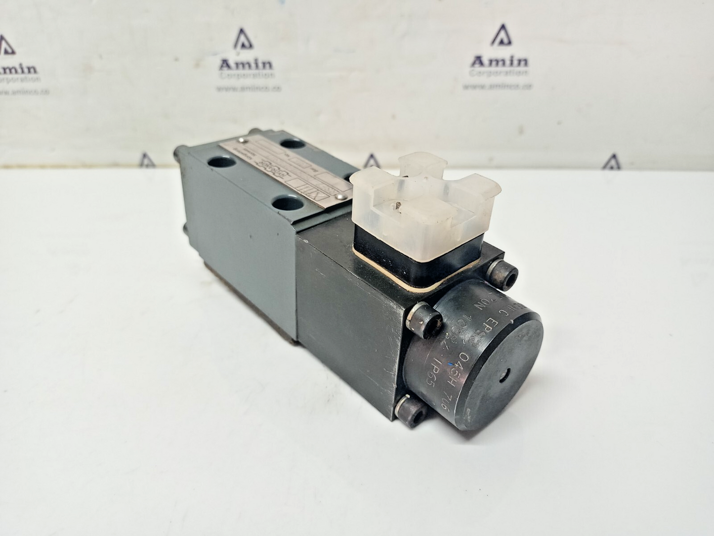 Hydranor RSE2-062R11/024S-1 Directional control valve - NEW