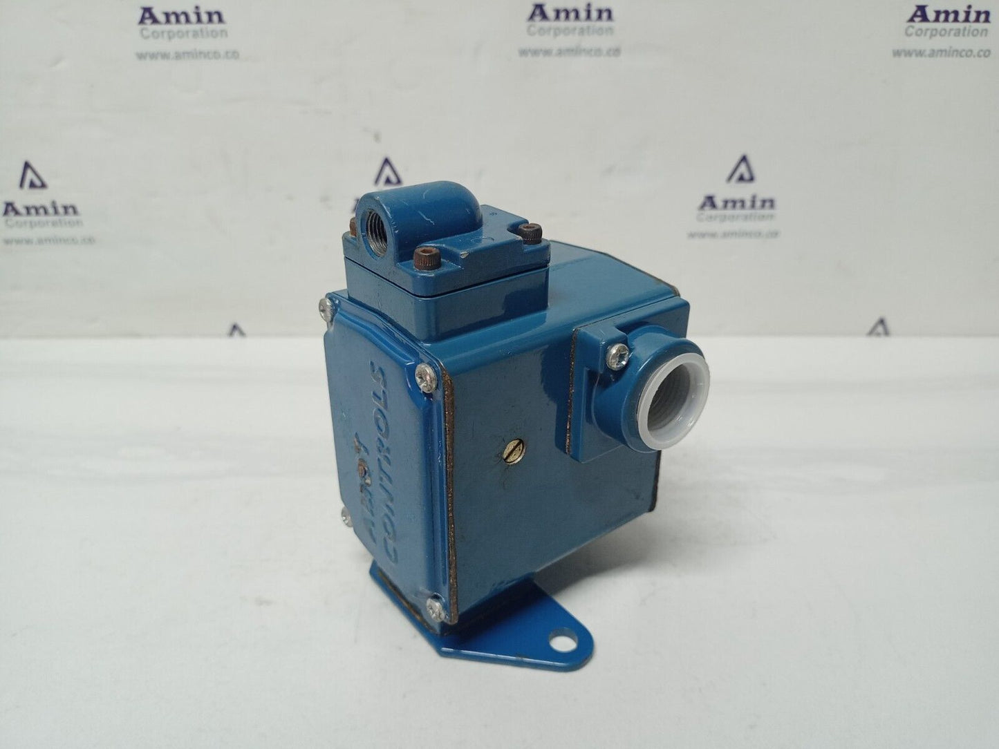 Amot Controls Model 4140 4140CR1H11AA0-EE Pressure Switch 0.34-4.27 bar - NEW