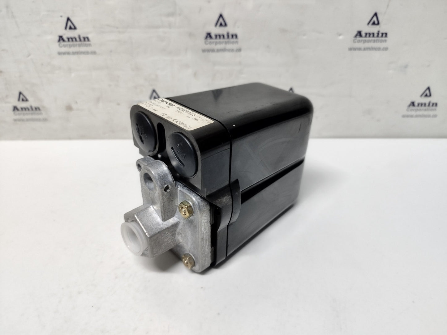 Condor MDR53/16 Pressure Switch AC-15, 4A, 250V, 9.2-10bar