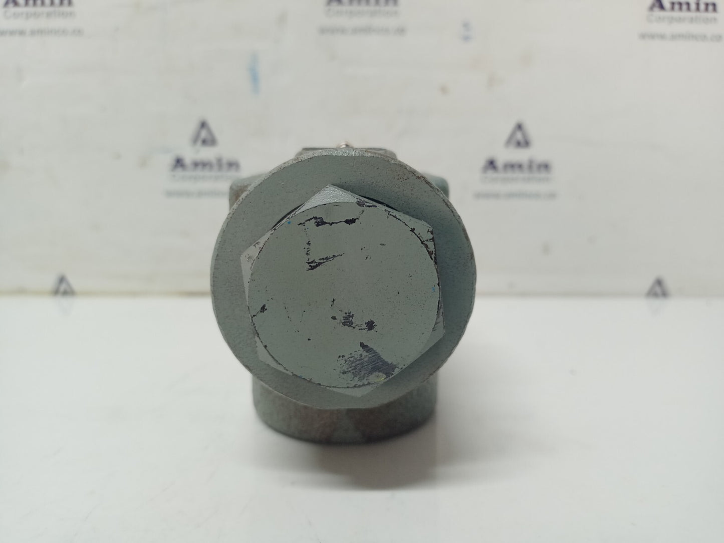 Yuken CRT-06-04-50 Right angle Check valve - NEW