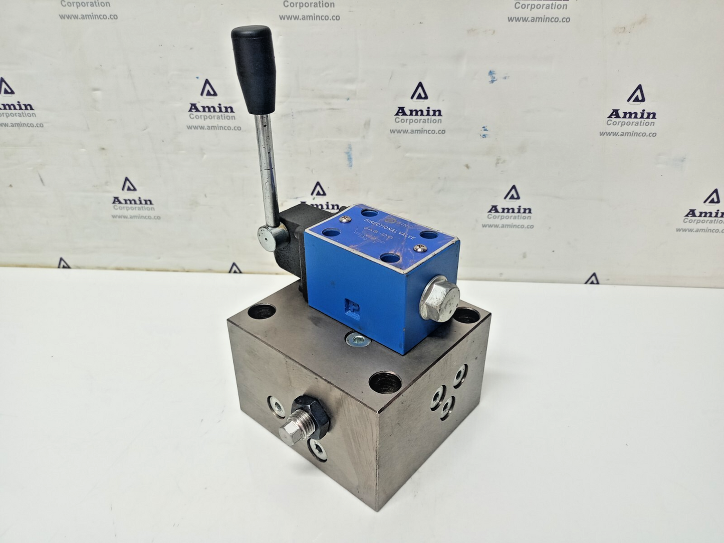 Sinu Marine 3AB-DG Directional control valve- NEW