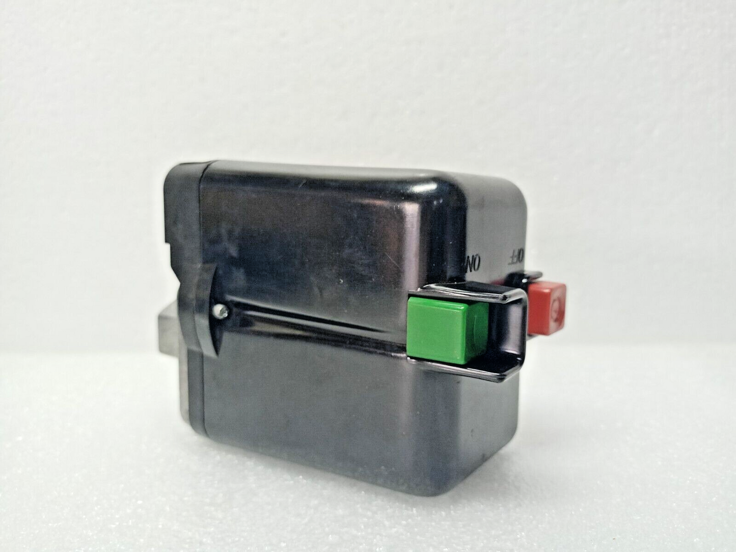 Condor MDR 5/11 Pressure Switch 9-11 bar - NEW