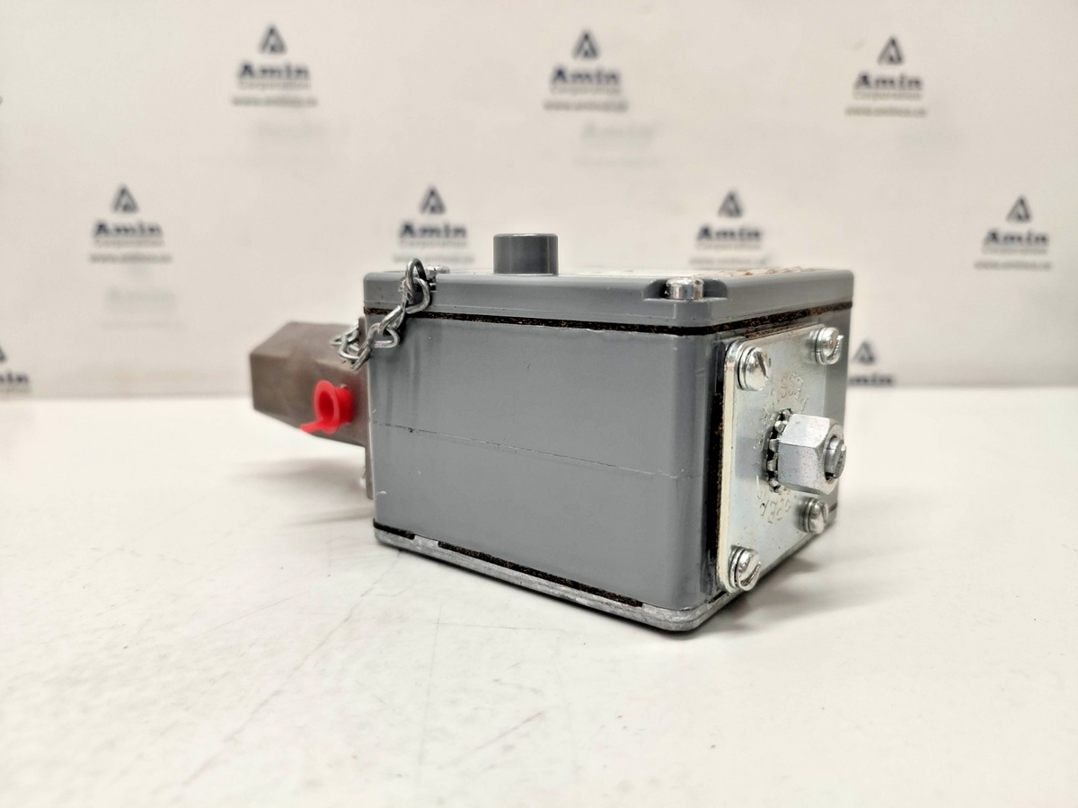 Allen-Bradley 836T-T302J Series-A Pressure Control Switch - NEW