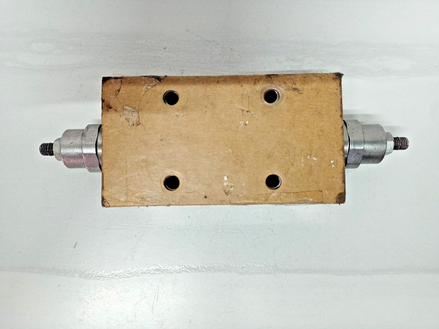 Double-A NNZZC-5-10C1 Flow control valve - NEW