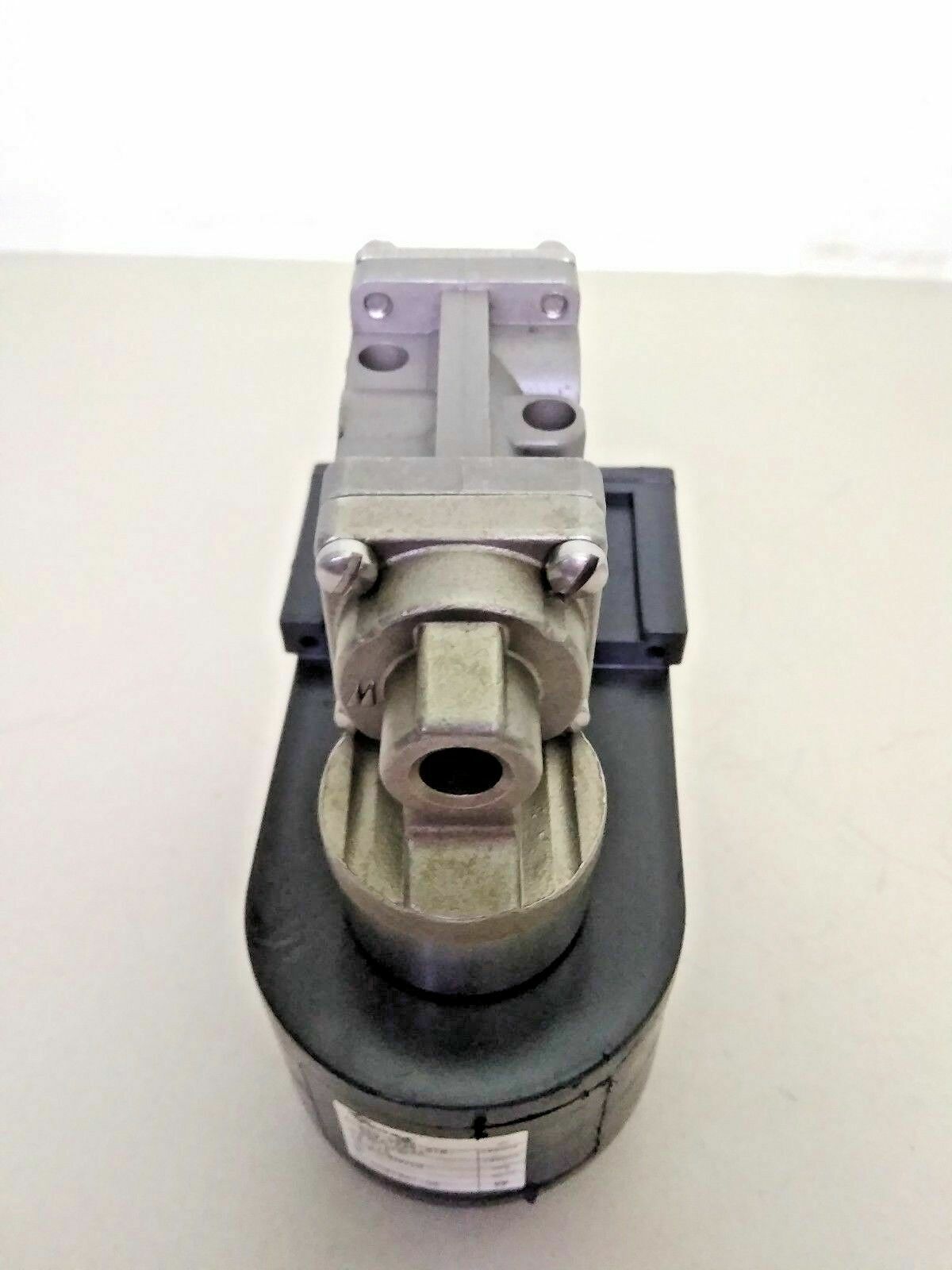 Versa BSG-3328-316-XMAA-D024 Solenoid valve
