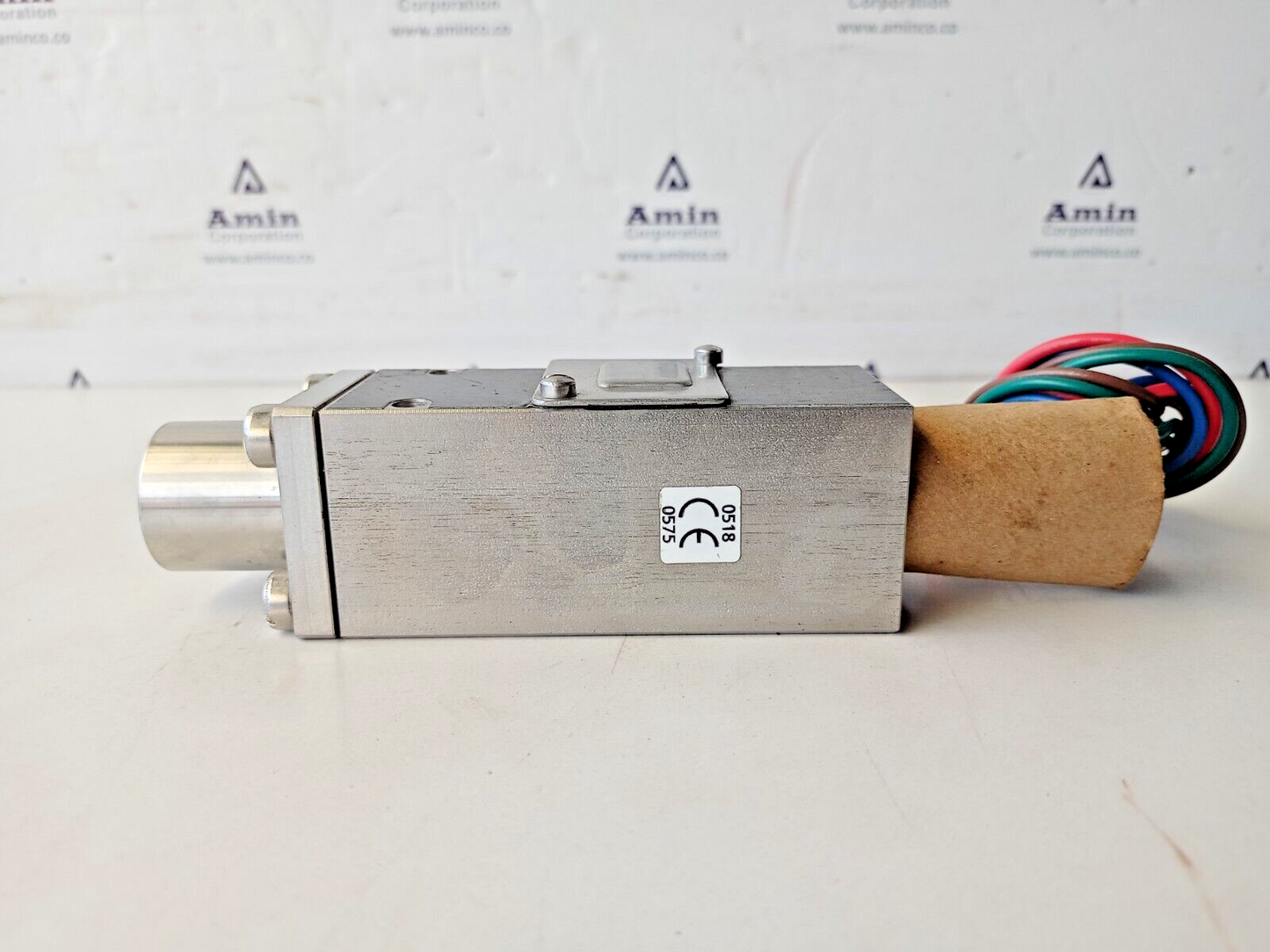 ITT NEO-DYN 232P44C6HN Adjustable pressure switch 2800-6000 PSIG - NEW