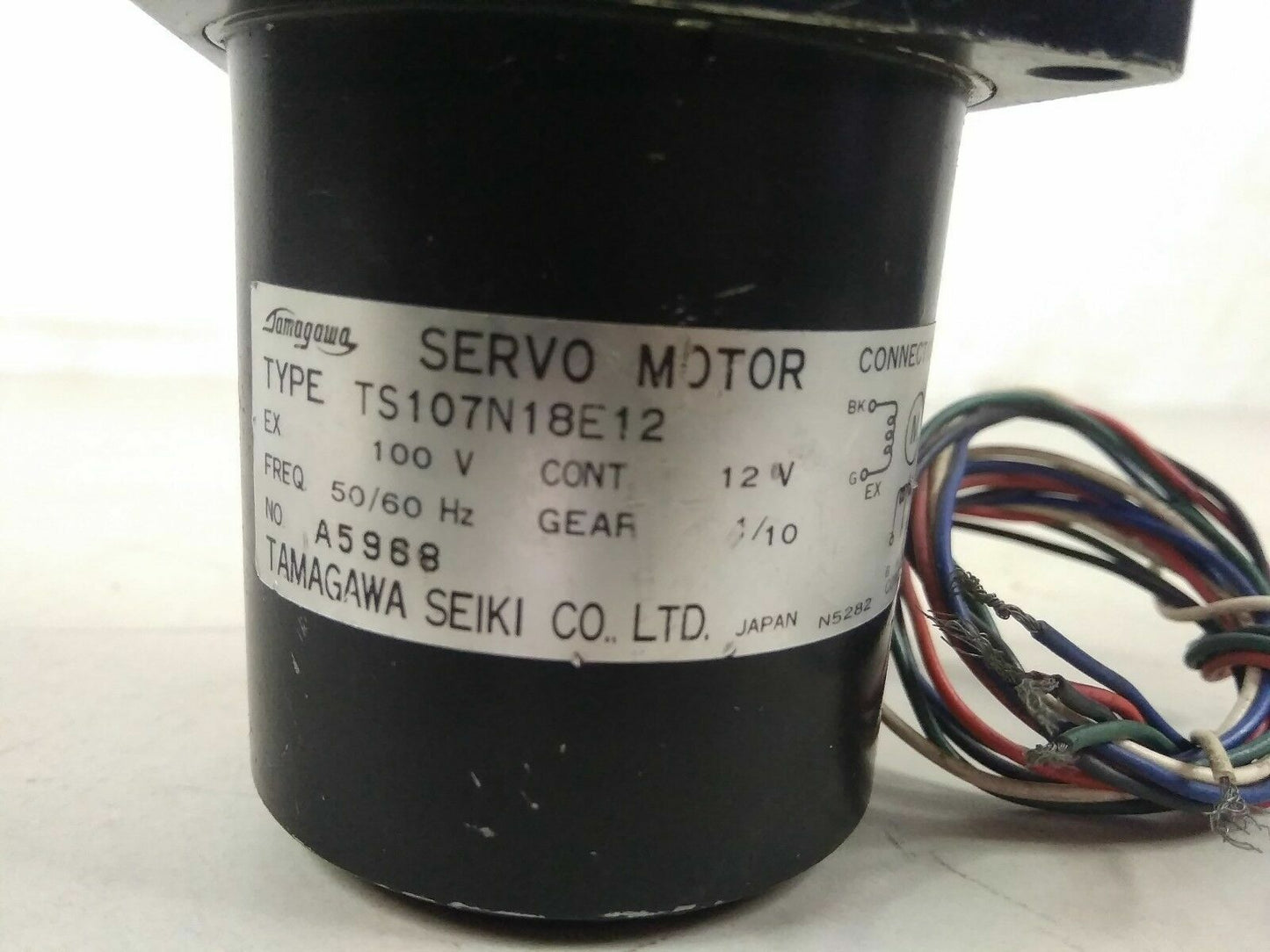 Tamagawa Seiki TS107N18E12 Servo Motor 100V 50/60 HZ - NEW