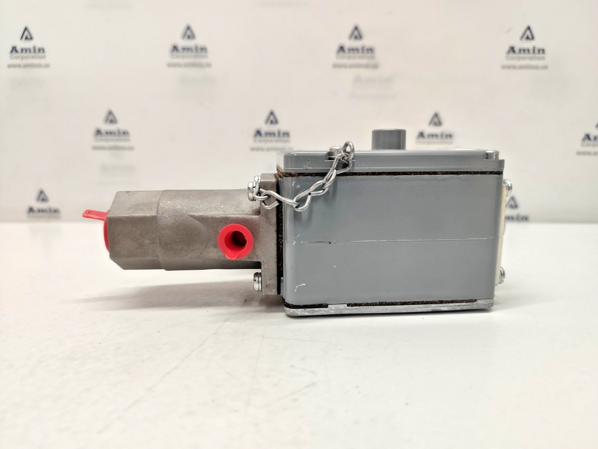 Allen-Bradley 836T-T302J Series-A Pressure Control Switch - NEW