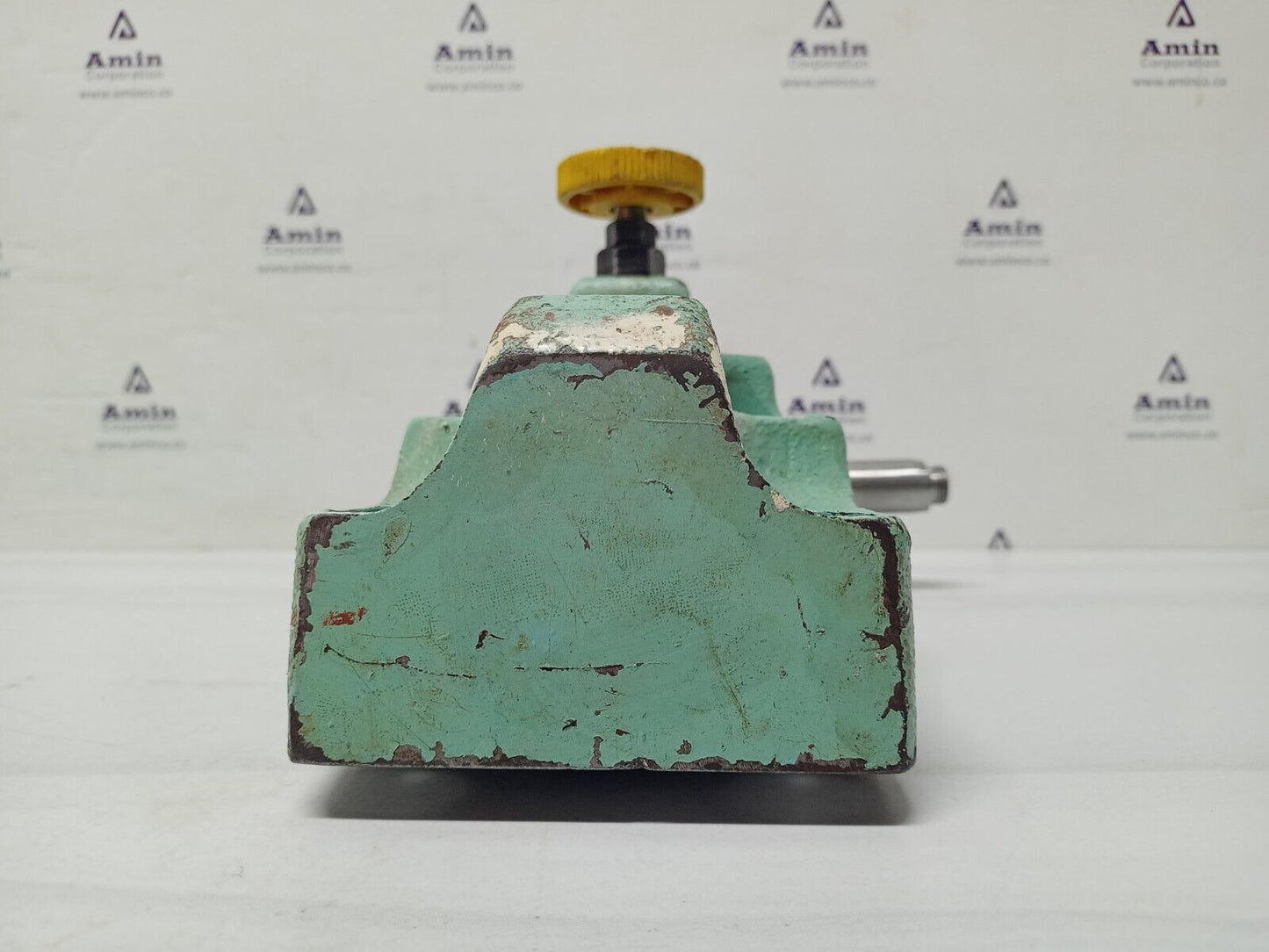 Yuken BSG-06-2B3B-D24-N1-4680 Directional control Valve