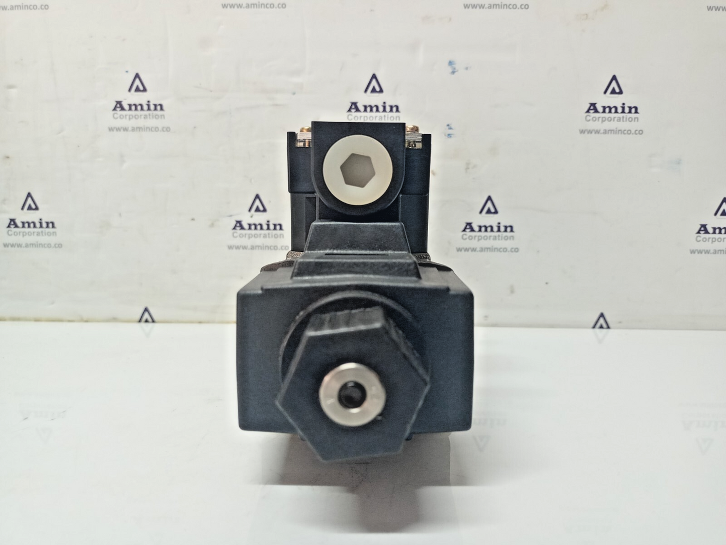 Yuken DSG-03-3C4-A100-50 Directional Control Valve - NEW