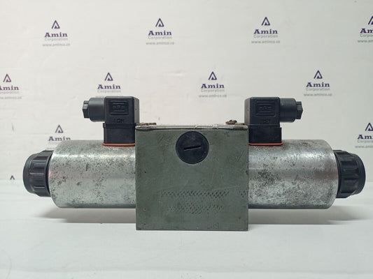 Mannesmann Rexroth 4WE 10 D31/OFCG24N9Z4 Solenoid Directional control valve