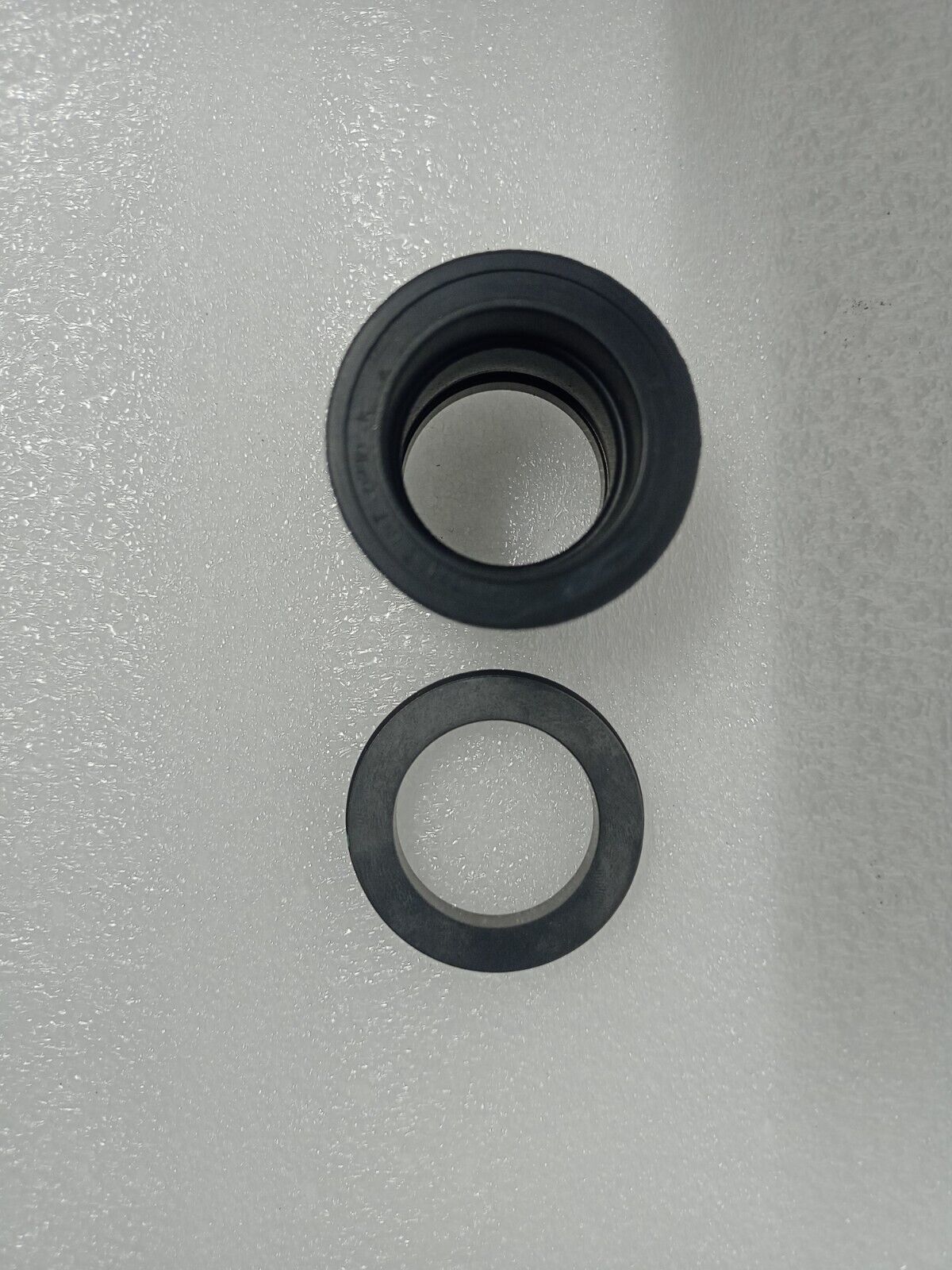 John Crane Type 2100 0280-K Heavy duty Mechanical seal 28mm - NEW