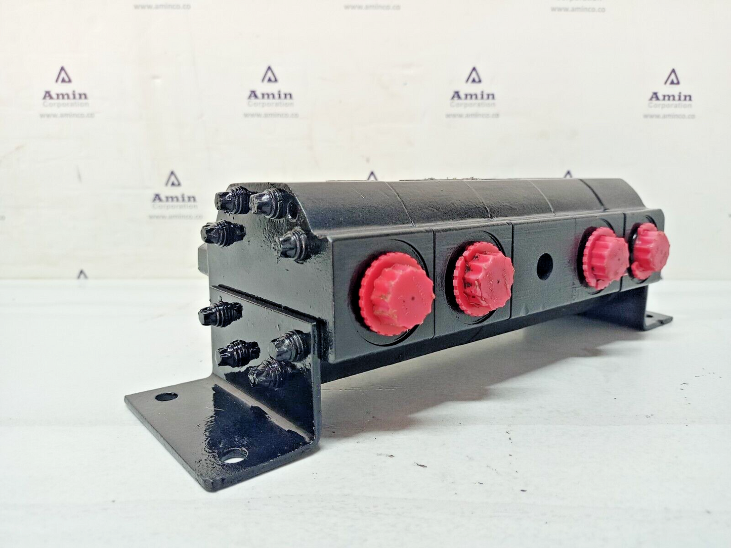 Concentric 060214 Flow divider - NEW