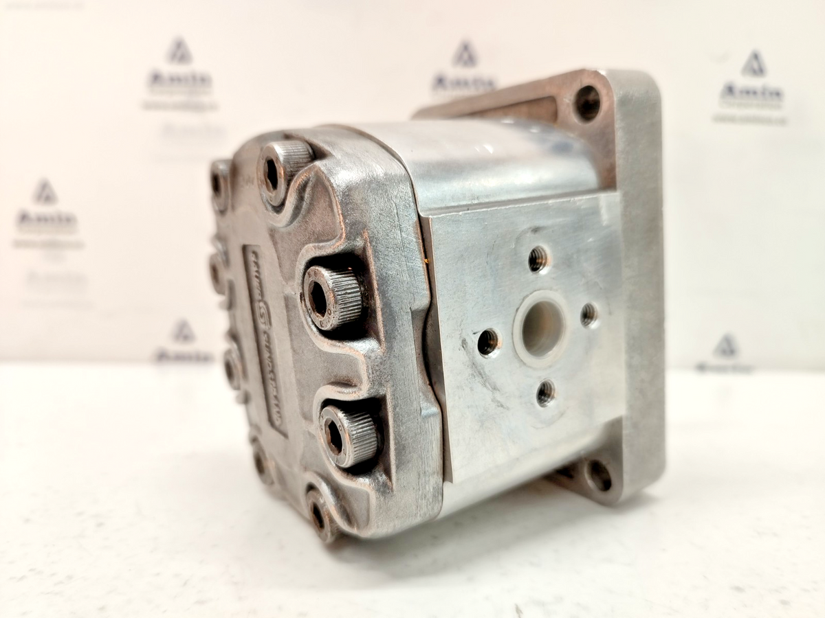 Sauer Sundstrand TFP200/6 D C001/1M Hydraulic Gear Pump