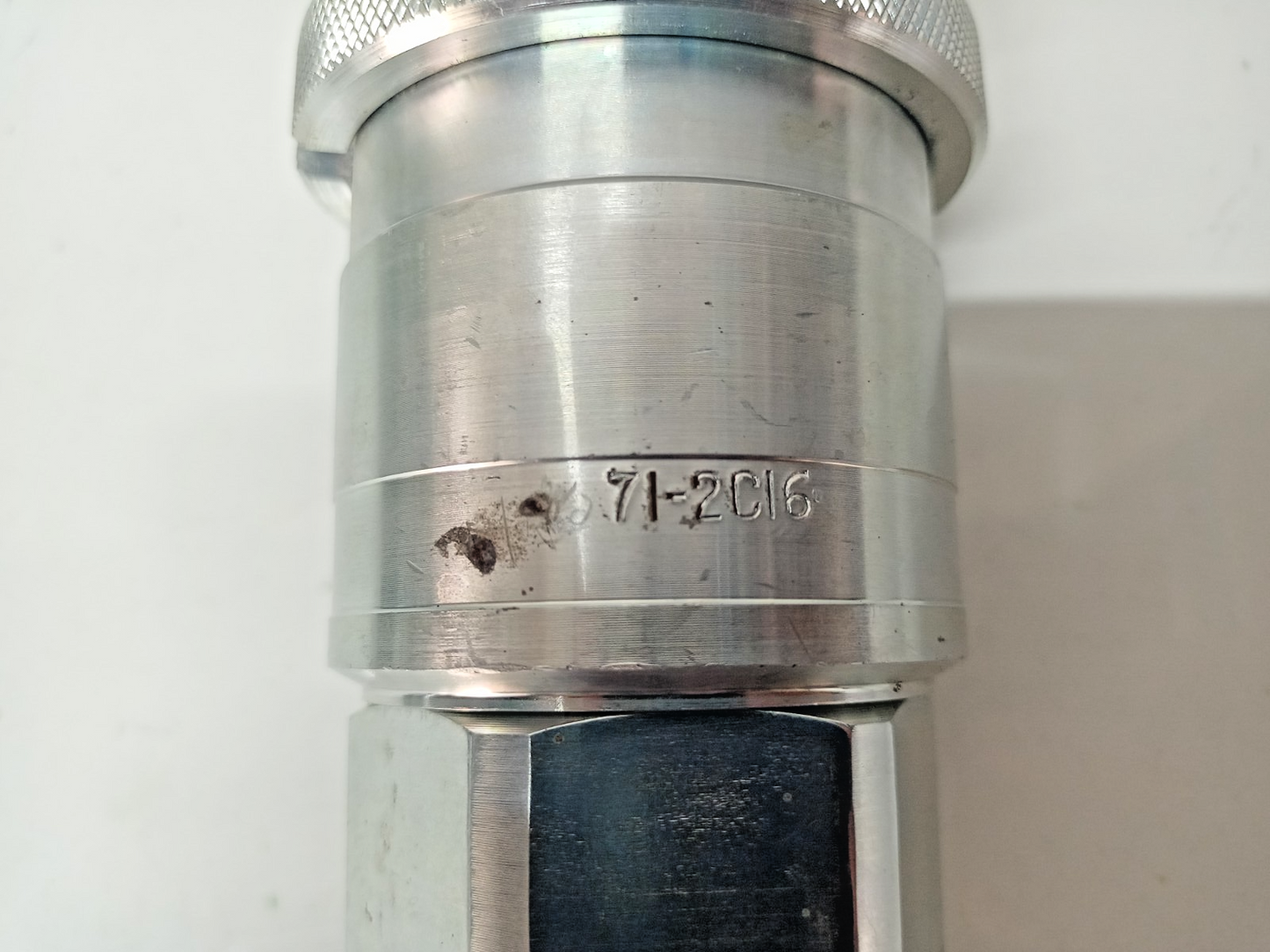 Snap-tite 71-2C16 Hydraulic Quick Coupling - NEW