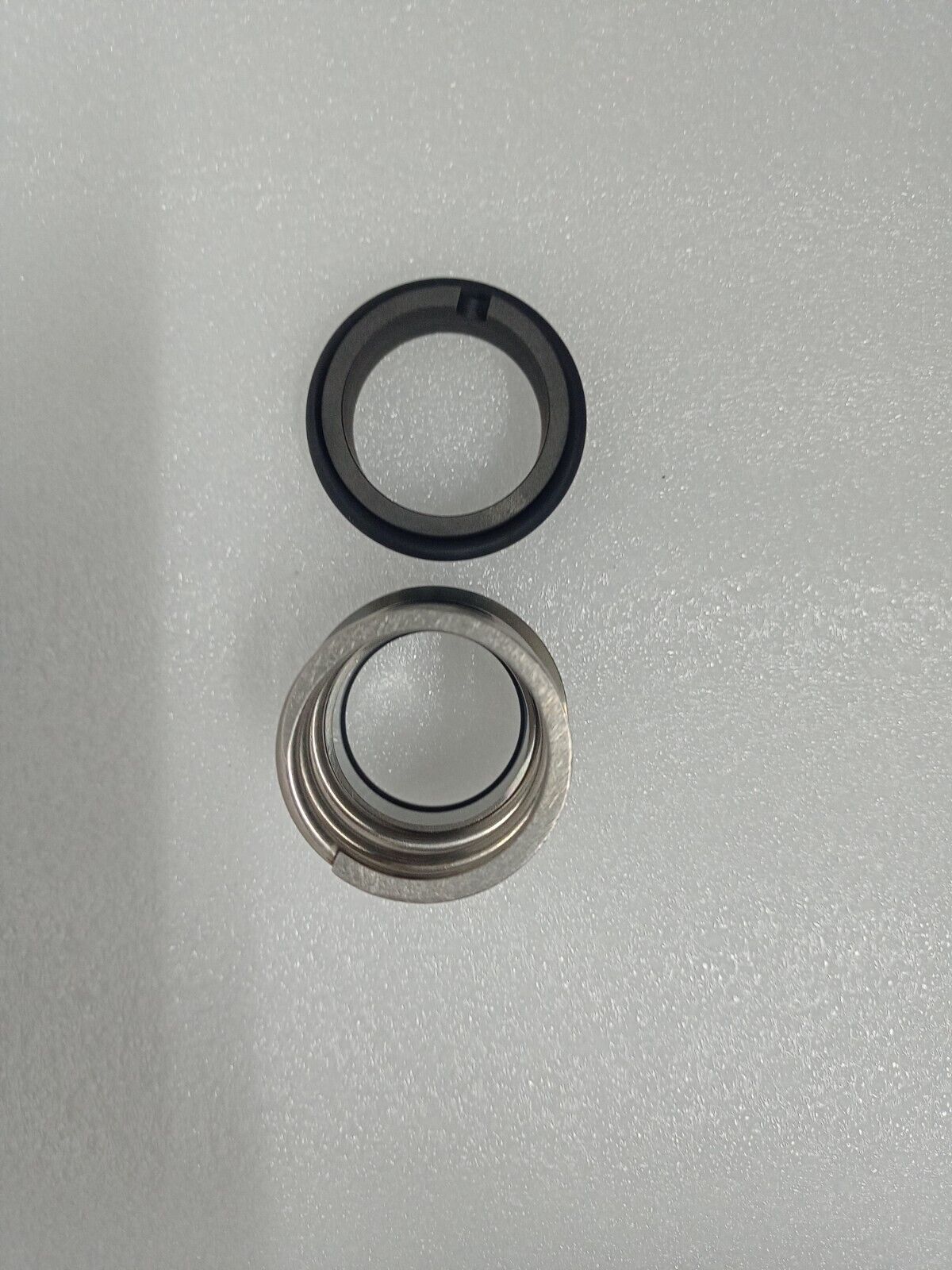 John Crane Mechanical seal size: 30mm - NEW