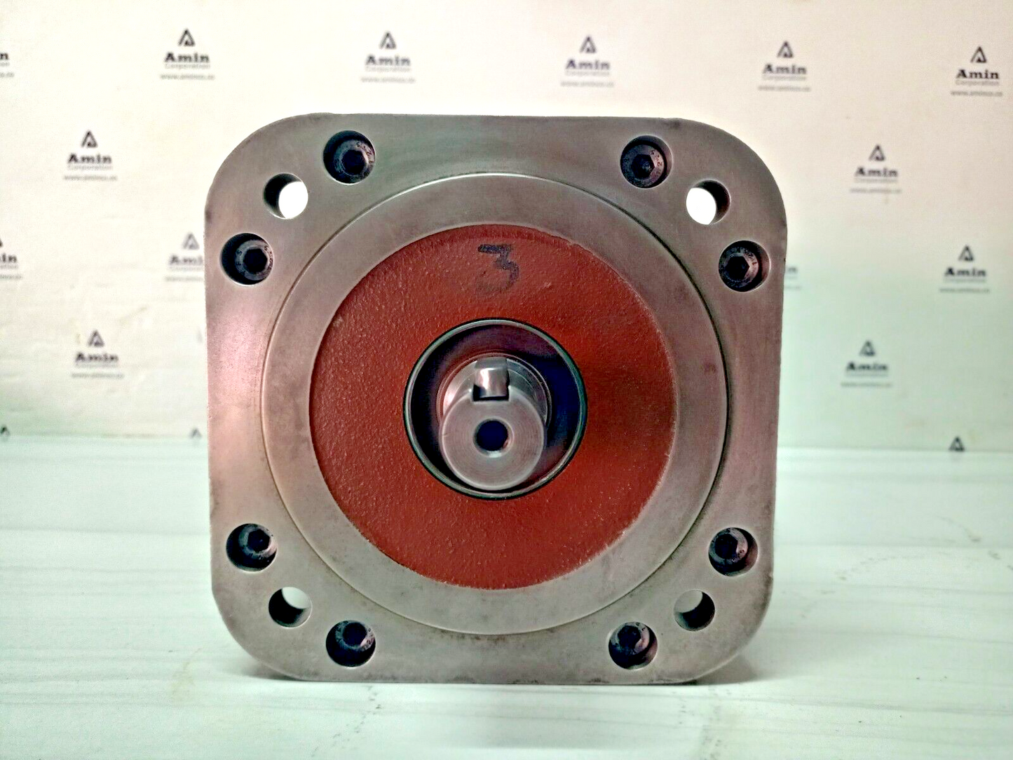 Allen-Bradley 1326AB-B530E-M2L AC Servo Motor 460V, 18Nm, 3000RPM