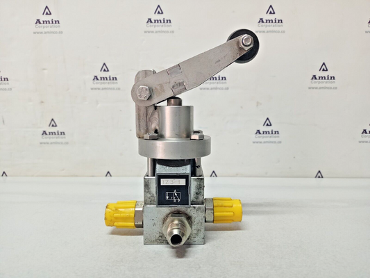 Hawe TZ3-1 3/2-way Hydraulic Directional Seated Valve - NEW