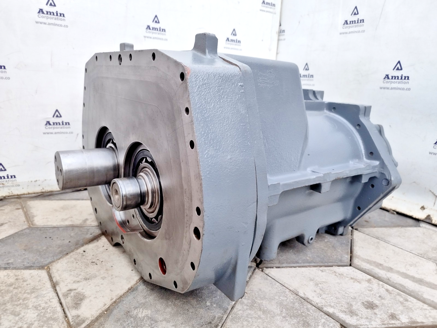 Atlas copco P/N: 1616725681 Air end Screw air compressor