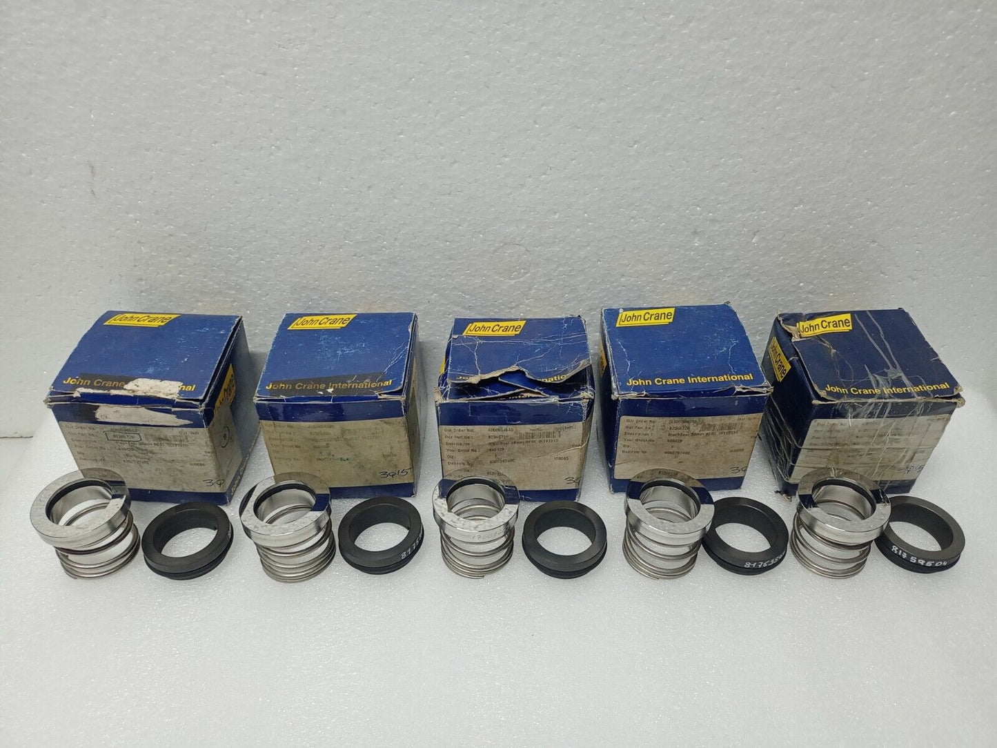 John Crane Mechanical seal size: 30mm - NEW