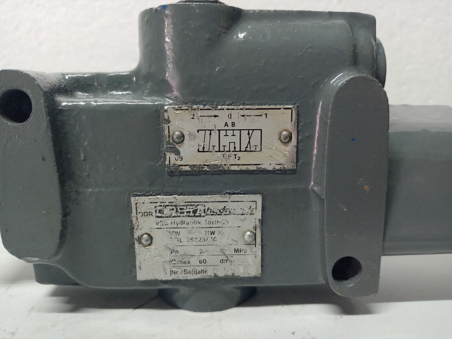 Orsta VW NW10 Level operated valve TGL 26223/30 - NEW