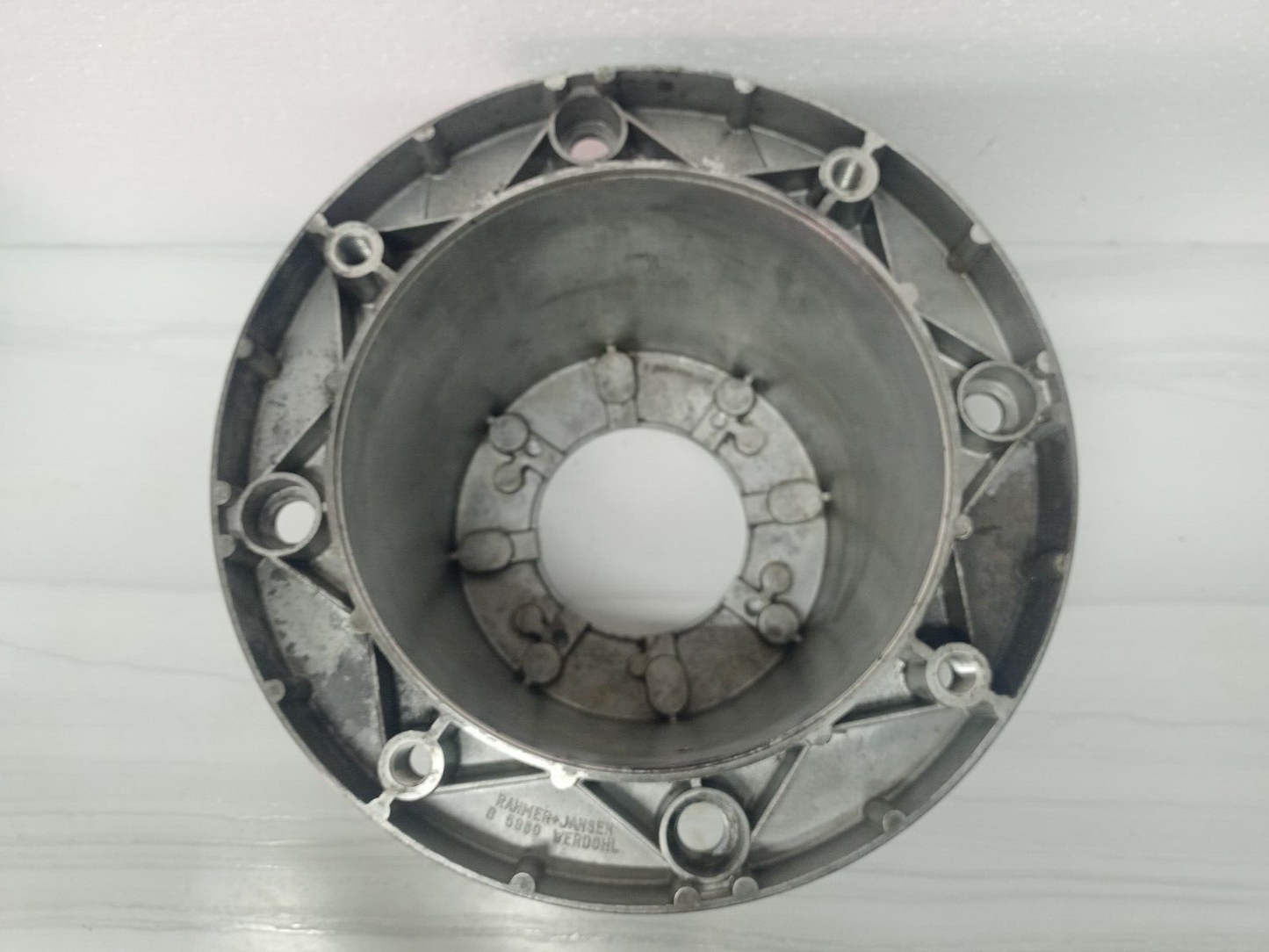 IMO pump Connecting frame Aluminium body for D4 038 pump