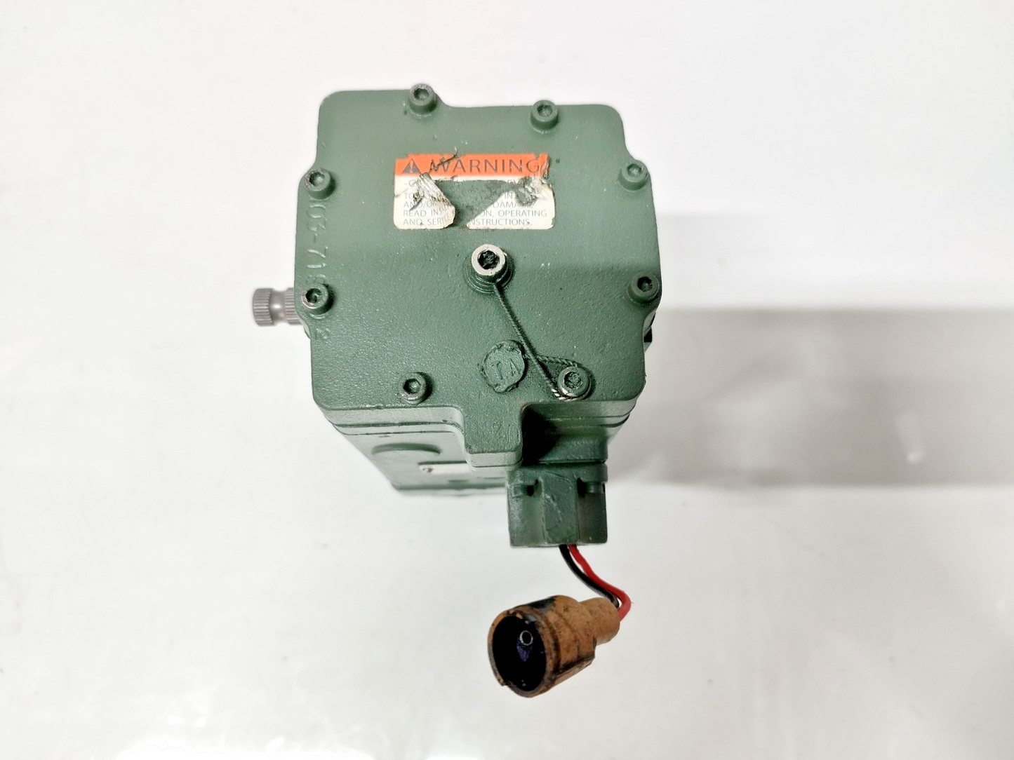 Woodward Governor 8250-565 Cat P/N: 7W-6722 EG6PC Governor