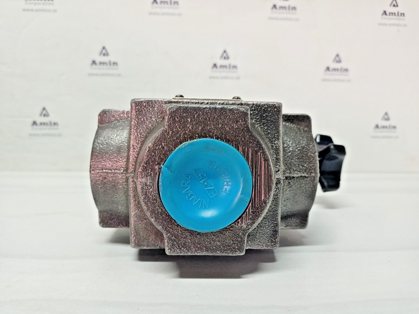 Vickers CT 10 F 30 pressure relief valve Rated pressure: 1500-3000 PSI CT10F30