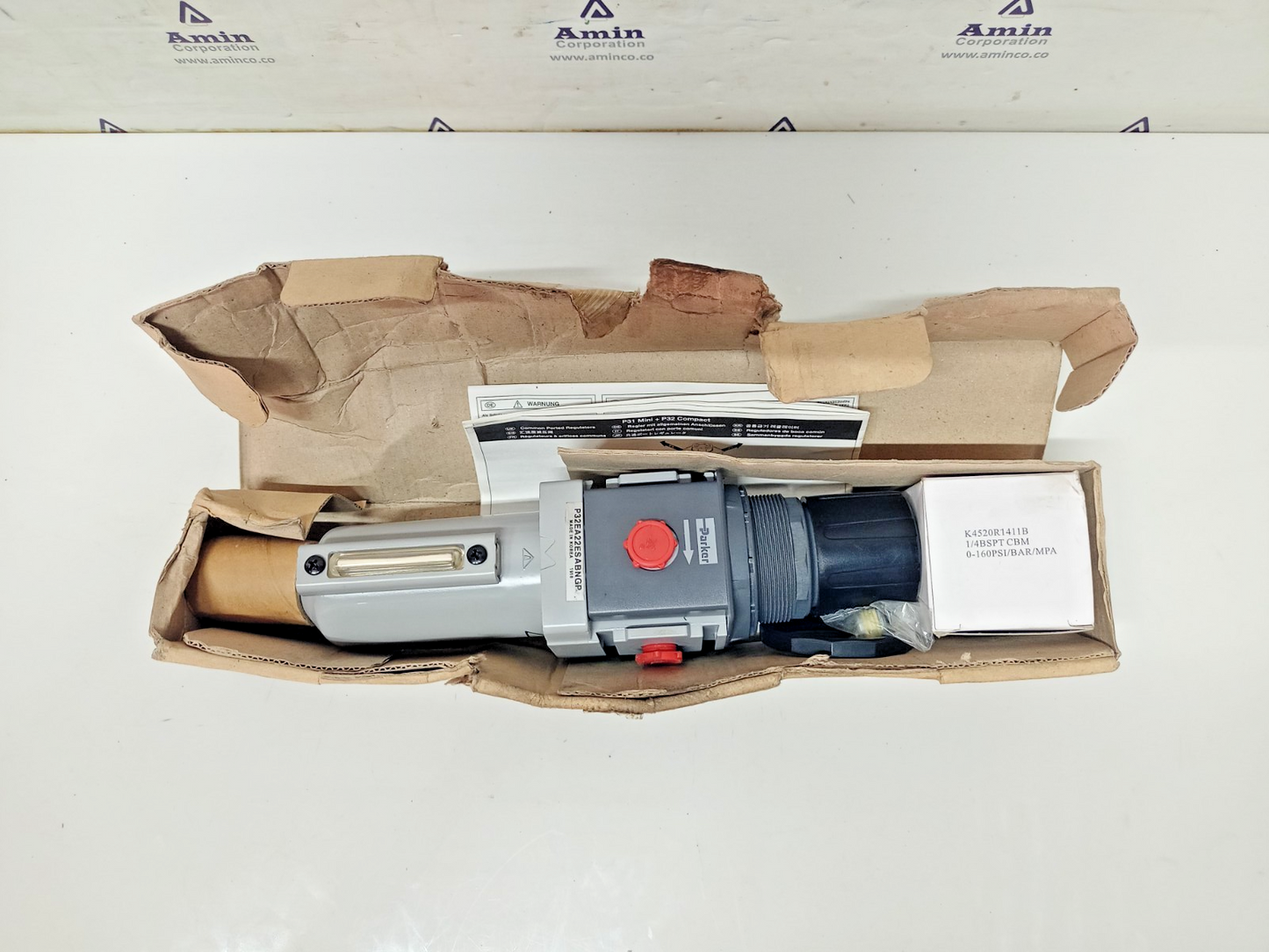 Parker P32 EA22ESABNGP Filter/Regulator 1/4'' - NEW