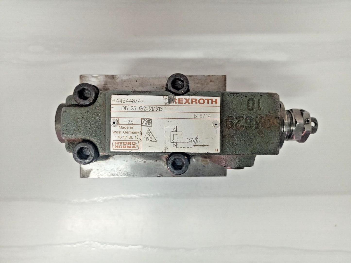 Rexroth DB 25 G2-31/315 Pressure relief valve - NEW
