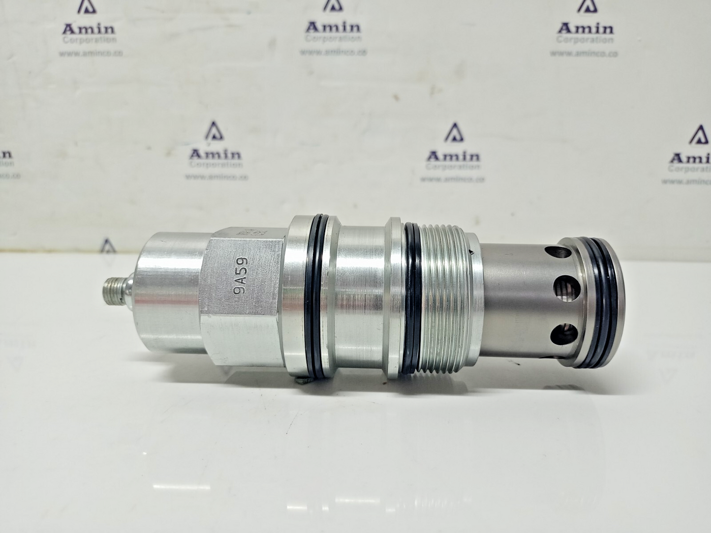 Sun hydraulics RVIA-LBN pilot-operated, balanced piston relief valve -NEW