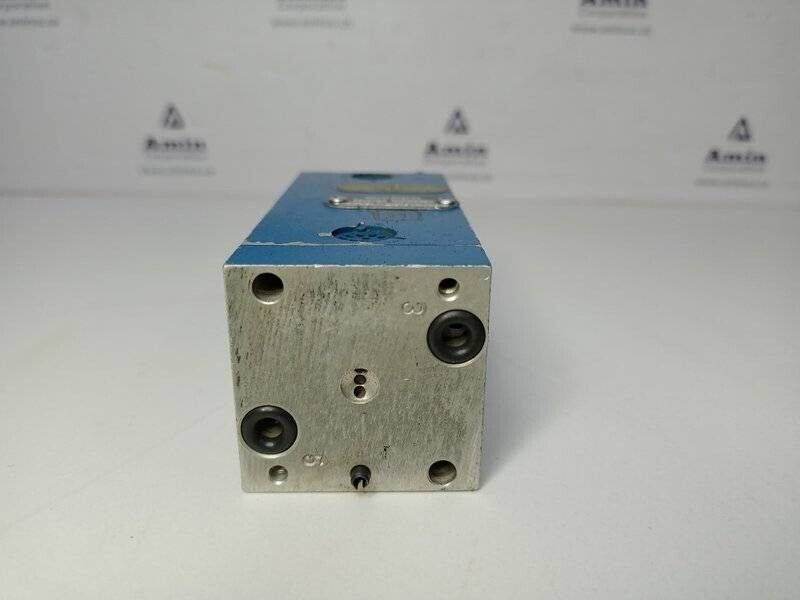 Wabco 3750239200 Pressure reducing valve - New