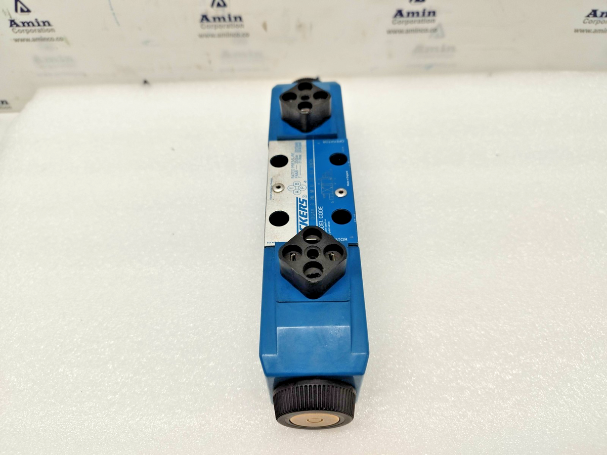 Vickers DG4V-3-2N-M-U-H7-60 EN38 Directional Control Valve - NEW #2