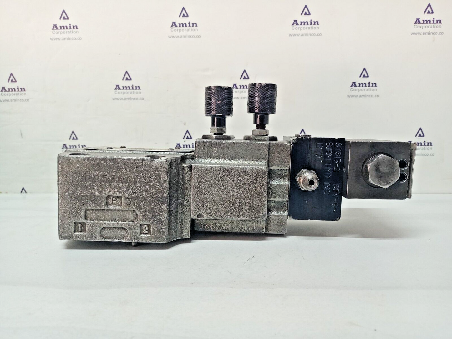 Vickers XG-06-FF-DG-0A-M-X2-ER440-EN434 with DG4V-3S-2A-M-X2-ER4-60 -Refurbished