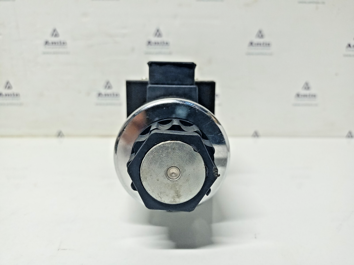Fluidyne WF 4WE10J3X/CG24N9Z5L Directional control valve - New
