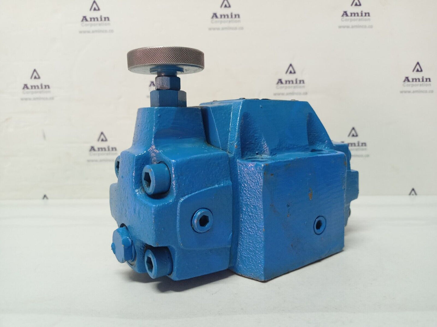 Yuken RCG-06-C-2180 Pressure reducing valve