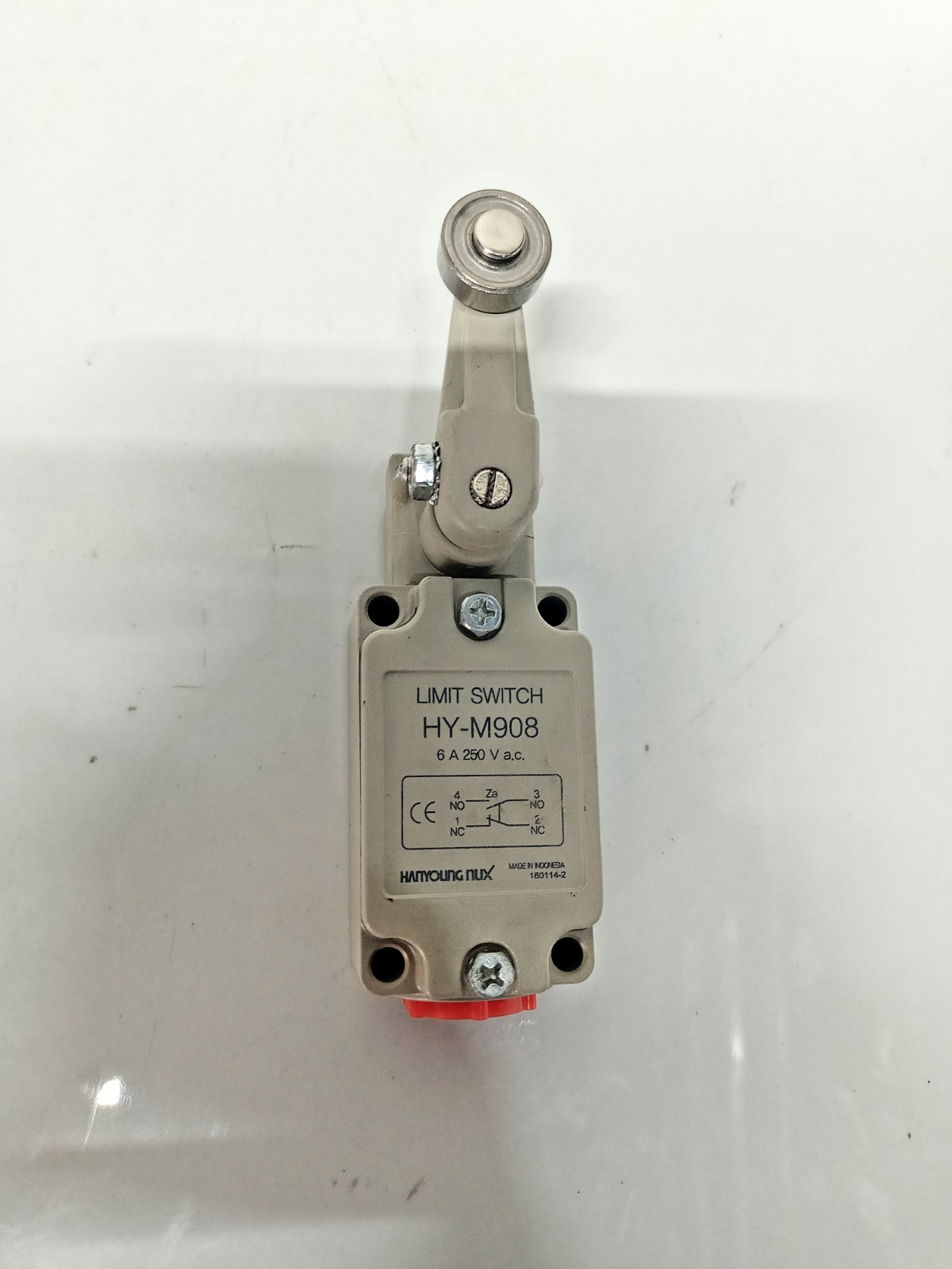 Hanyoung NUX HY-M908 Limit Switch 6A 250VAC - NEW