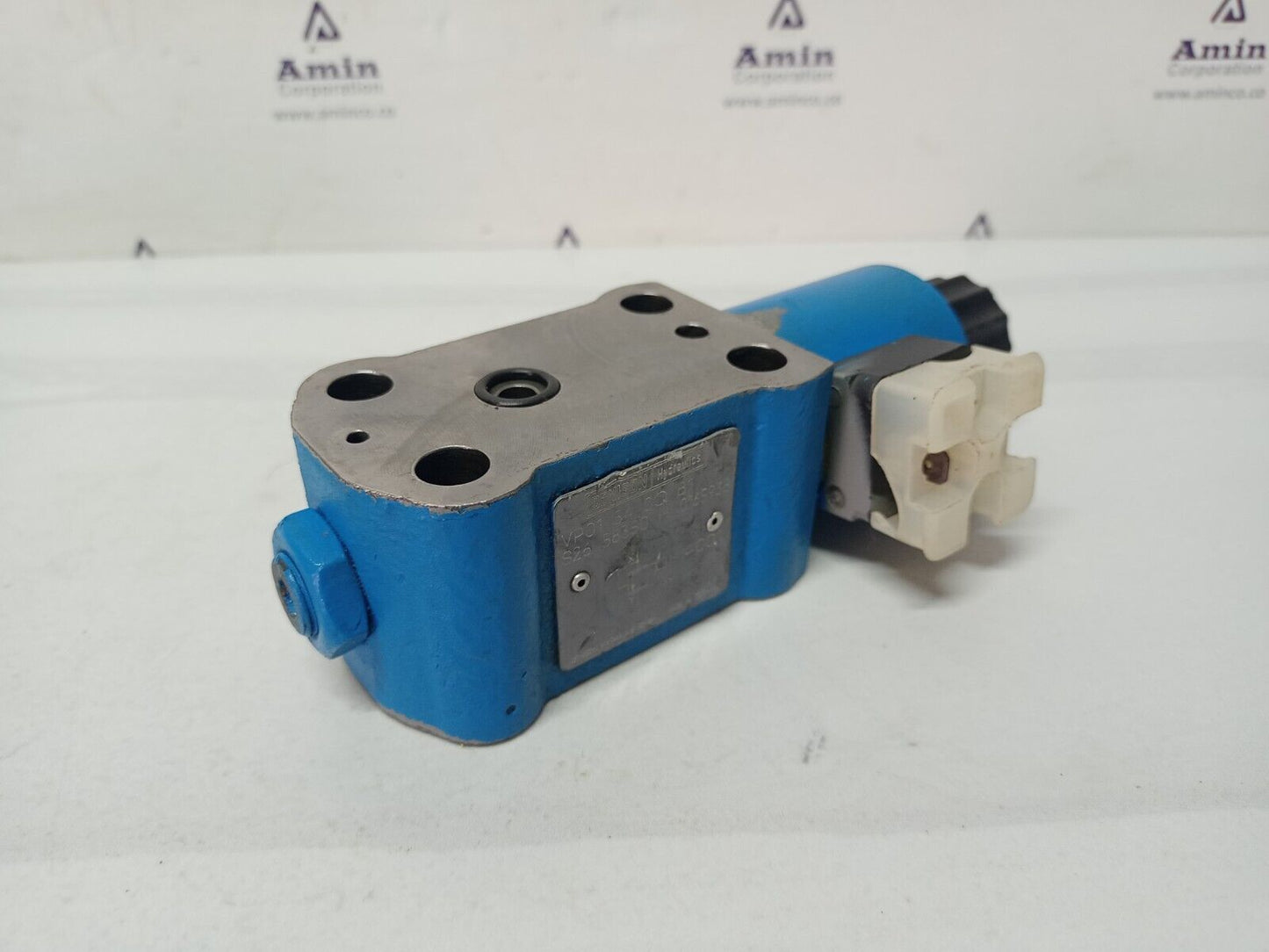 Denison VP01 54 0Q B1 Pressure control valve S26-58350-H, 0165938