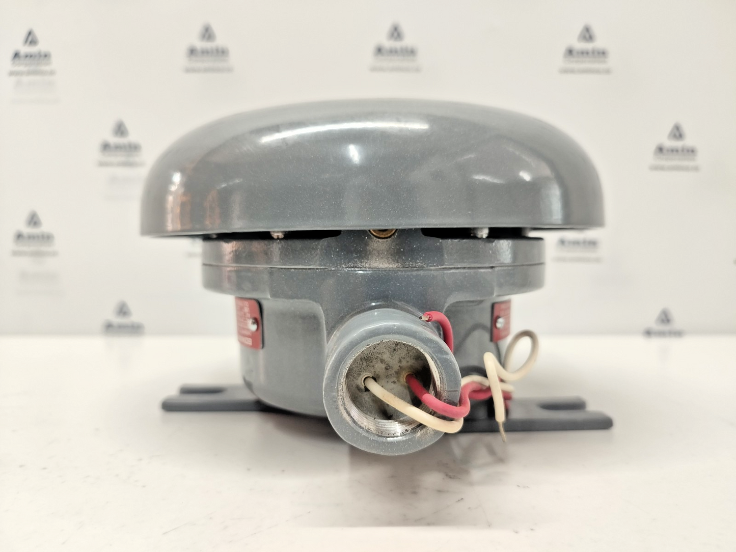 Edwards Signaling 340EX-8N5 Audible Signaling Device 120V, 50/60Hz - NEW